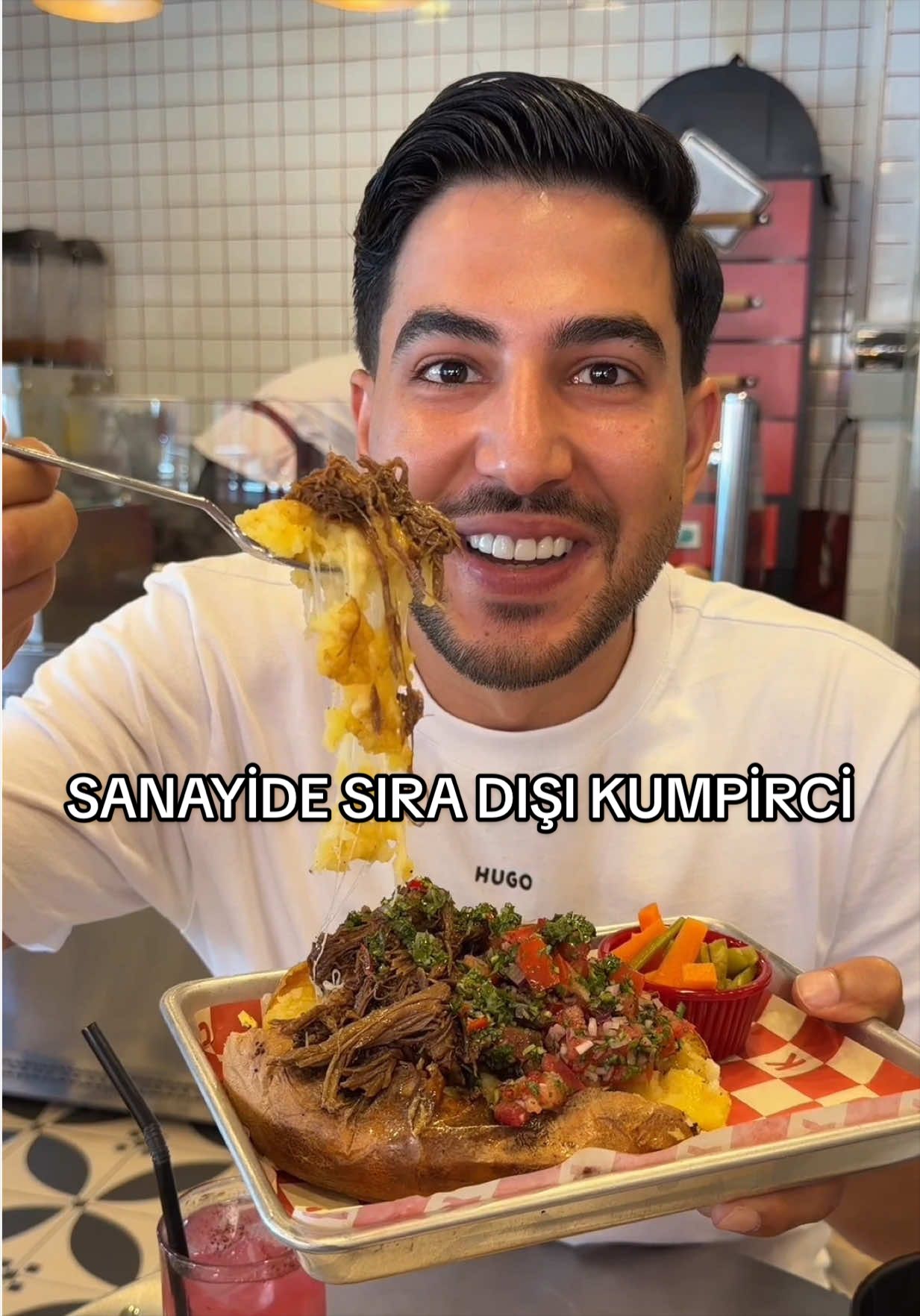 Maslak Oto Sanayi’de sıra dışı bir kumpirci🔥