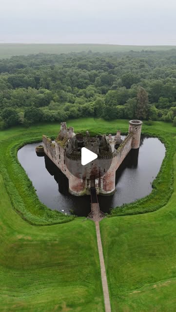 Castles of Scotland (@castlesofscotland) • Instagram reel